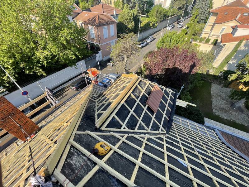 Prix pour une réfection de toiture pour maisons anciennes autour de Lyon, Rhône-Alpes (69)