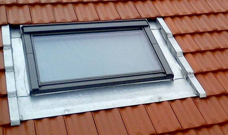 Pose de fenêtres de toit Velux pas cher à Lyon