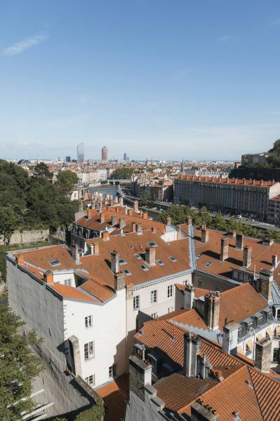 Devis charpentier couvreur pour réparation de toiture à Lyon Croix-Rousse